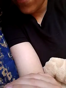 Snapshot of Ahalm chatting on October 1, 2:44 pm Ahalm online show from October 1, 2:44 pm