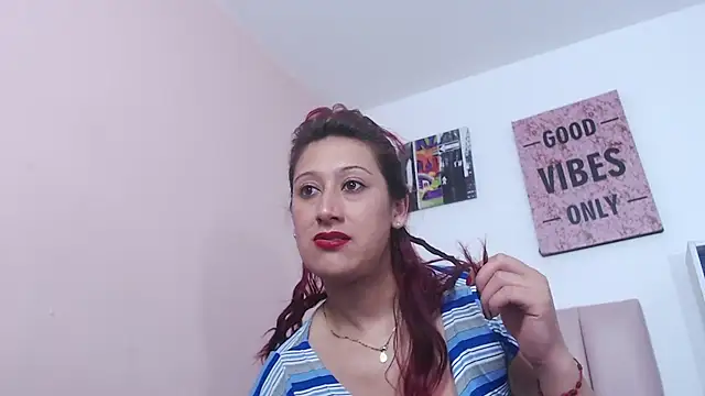 Chloe Wiild online show from October 21, 4:16 am