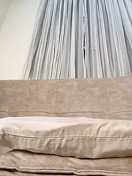 Marian Zeller online show from November 12, 9:07 am