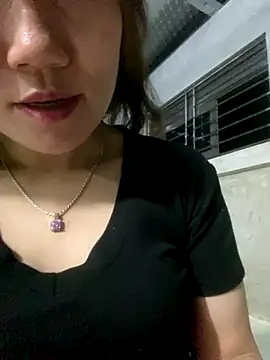 Snapshot of Pyy07 chatting on October 19, 1:13 pm Pyy07 online show from October 19, 1:13 pm