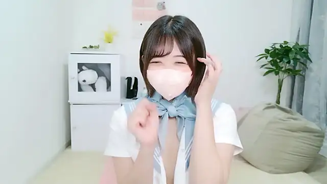 Snapshot of Hinata_Sun chatting on September 12, 10:35 am Hinata Sun online show from September 12, 10:35 am