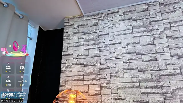 Kiara Zahiri   online show from November 27, 11:46 am