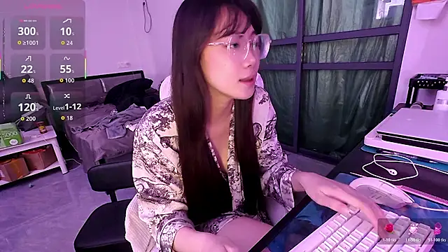 Linbaibai online show from October 28, 6:13 pm