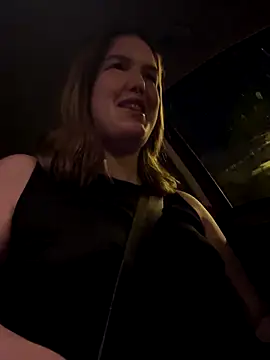 IssadoraaPink online show from September 22, 6:06 pm