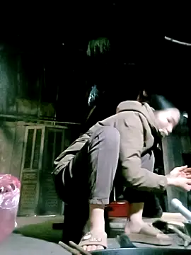 ngan-cute online show from November 19, 9:09 am