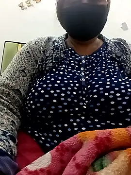 Rakhi sawant143 online show from January 18, 2:52 am