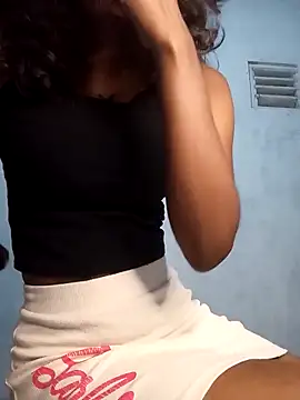 venuki ihalagamage online show from April 3, 5:55 pm