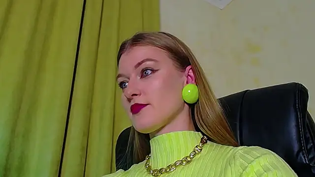 MysticVenus  online show from December 1, 4:53 pm