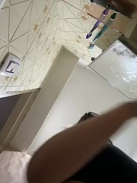 hottiee melannie online show from March 3, 2:28 am