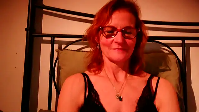 Valinella online show from February 19, 8:18 pm