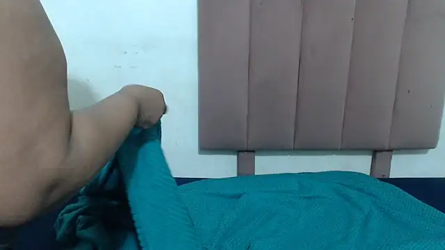 Chubby Queenx255 online show from December 4, 6:04 am