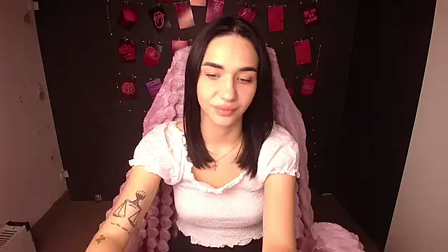 Bella Night4 online show from October 22, 6:40 am