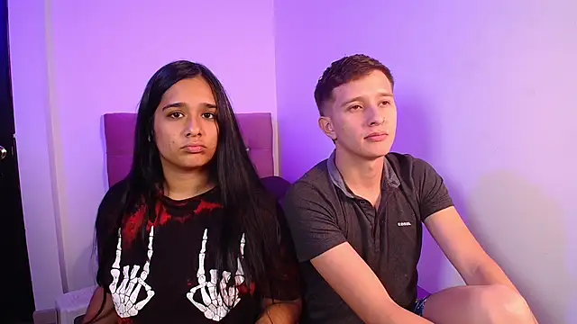 mae nathan  online show from February 17, 4:12 am