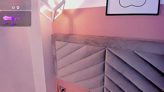 Mia Valentine  online show from November 26, 12:44 am