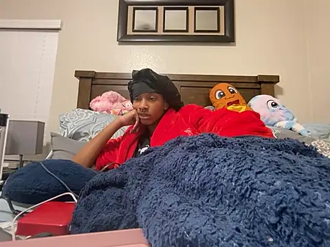 Brooke012 online show from April 13, 6:36 am