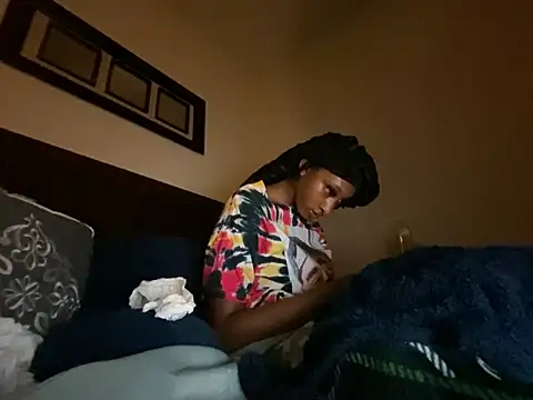 Brooke012 online show from March 26, 6:15 am