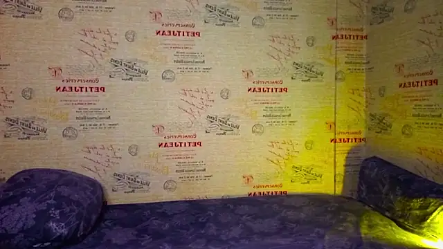 emi less online show from February 7, 4:44 pm