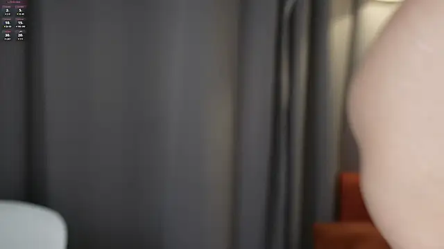 Lina Glow online show from February 22, 7:09 am