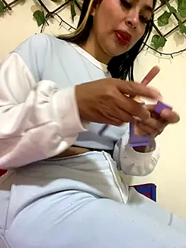 JesicaHorny69 online show from October 15, 2:08 pm