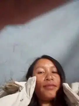 simi-lucy online show from December 4, 6:15 am