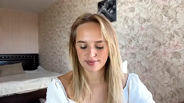 ElisabetLorney online show from September 22, 8:02 am