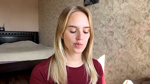 ElisabetLorney online show from September 10, 8:14 am