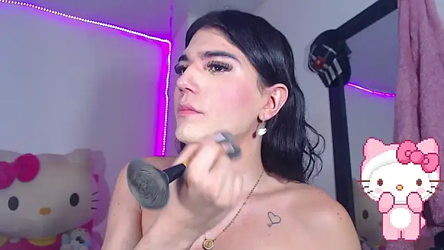 Snapshot of valentinat_fun chatting on October 24, 1:56 am valentinat fun online show from October 24, 1:56 am