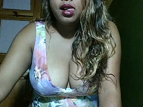 SEXY METISE online show from February 19, 12:21 am