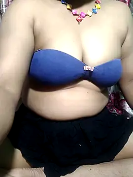 Moonshine07 online show from April 7, 5:26 pm