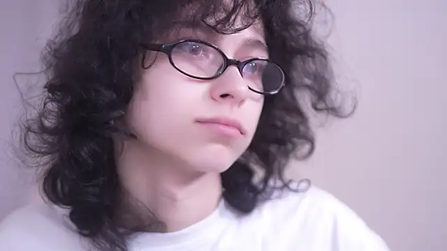 MimiLicks online show from October 27, 7:59 am