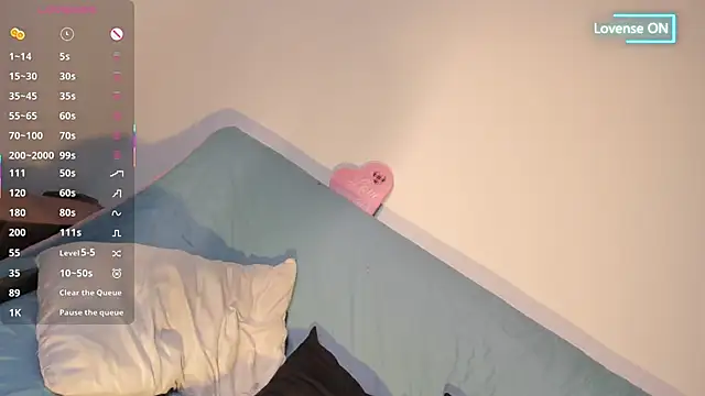 EmillyCutee  online show from June 14, 4:51 pm