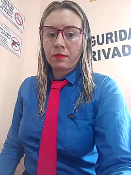 Hannah-colx online show from November 18, 4:41 pm