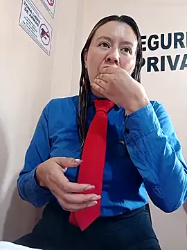 Hannah-colx online show from February 28, 5:56 pm