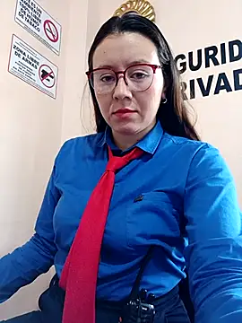 Hannah-colx online show from November 4, 4:56 pm