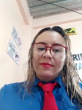 Hannah-colx online show from April 12, 8:55 pm