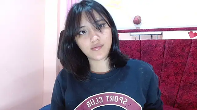 skaylar 95 mylove online show from February 17, 8:02 am