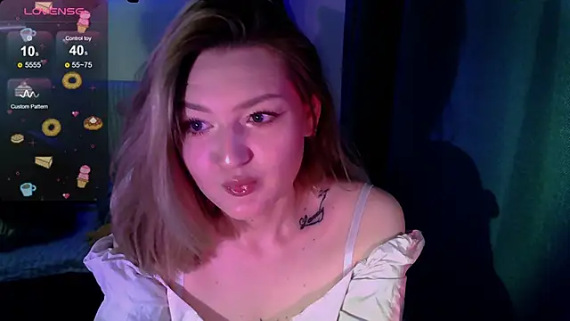 cute1stranger online show from October 21, 4:27 am
