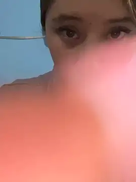 mia skys online show from February 6, 2:48 am