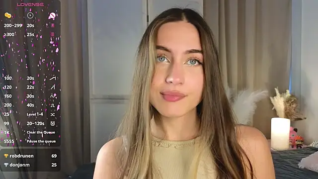 Moonlight1Sonata1 online show from September 22, 9:30 am