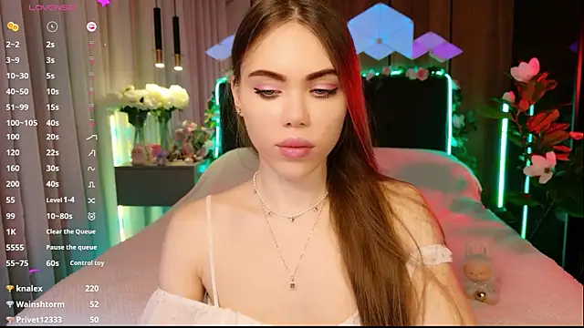 MimiFors online show from November 28, 5:49 pm