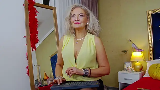 Allura Jenson online show from October 30, 8:43 pm