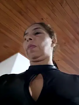 maleja23 online show from March 13, 12:23 am