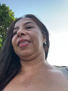 maleja23 online show from April 15, 9:59 pm