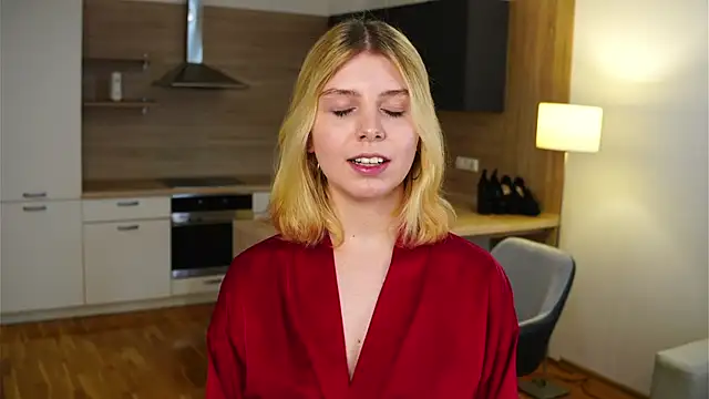 Snapshot of HermelindaKopczyk chatting on October 4, 4:22 pm HermelindaKopczyk online show from October 4, 4:22 pm