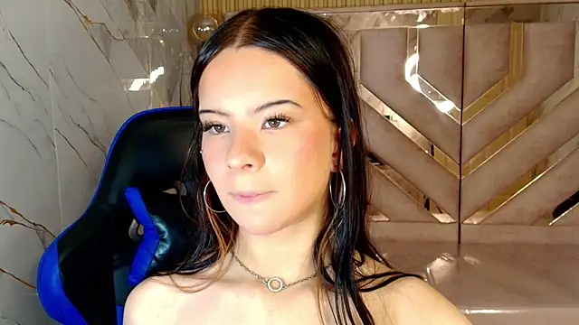 Snapshot of Nanncy_r_ chatting on September 23, 1:09 pm Nanncy r online show from September 23, 1:09 pm