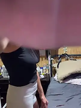 Kacinichole online show from October 3, 5:51 pm