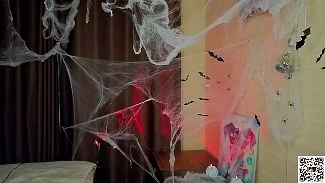 VineciaDestors online show from October 31, 9:30 pm