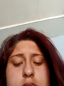 tudiablitalitabellaaa online show from March 29, 6:40 pm