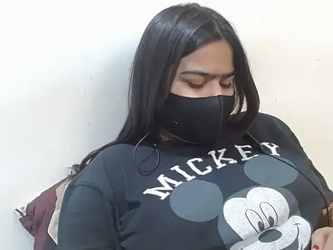 Nataliya Singh online show from April 11, 8:51 am