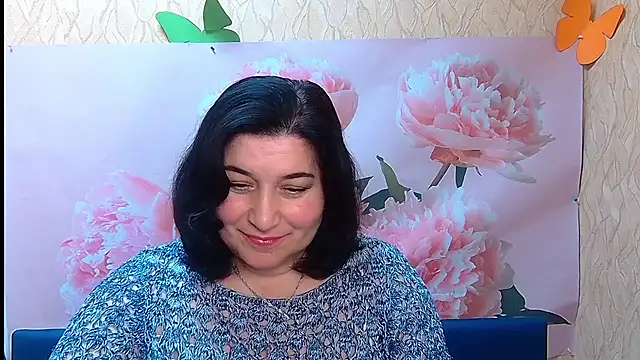 Snapshot of BridjetTur chatting on October 8, 11:25 am BridjetTur online show from October 8, 11:25 am
